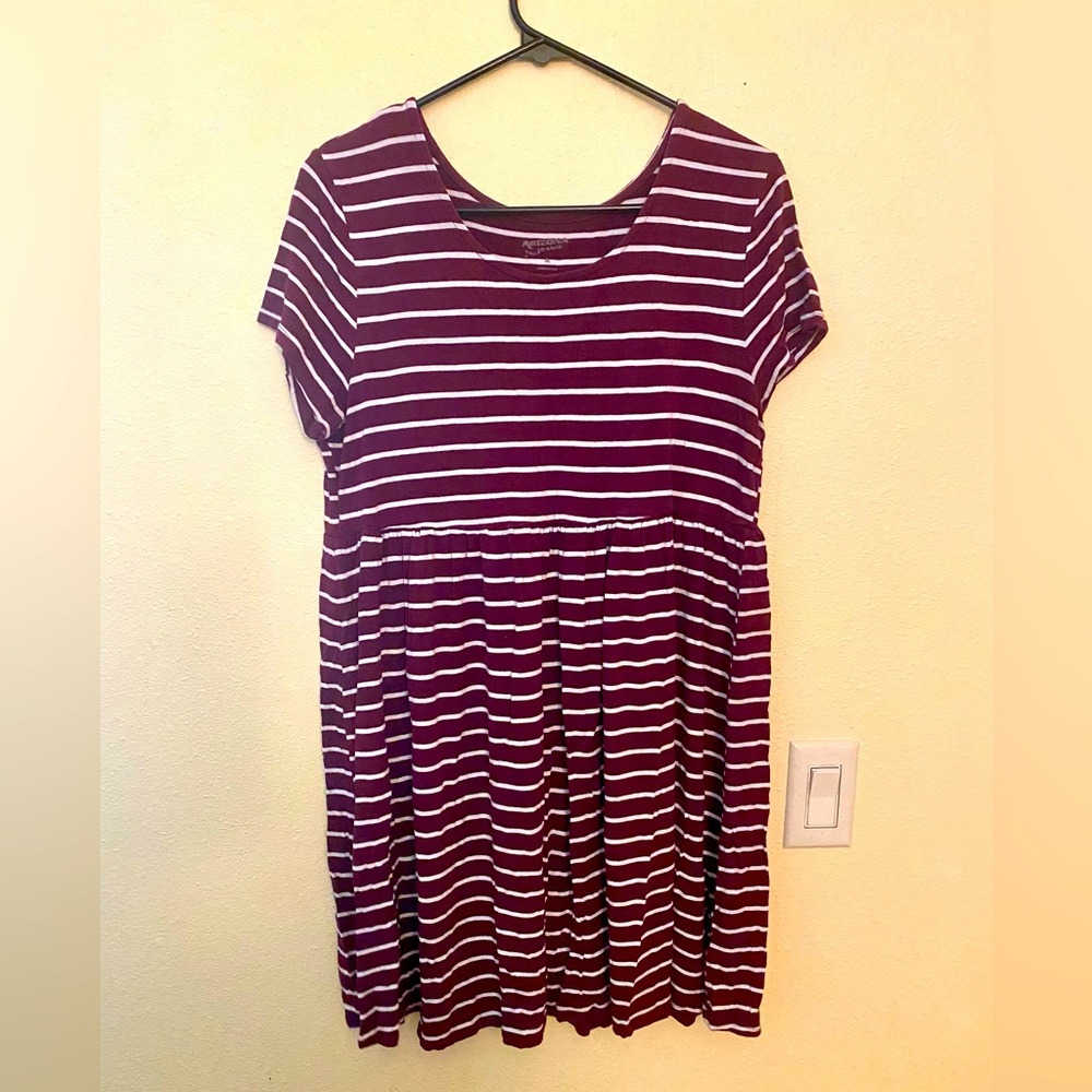 Arizona Jeans Co Jr/Women's XL dress,  jersey cotton W/ maroon & white stripes